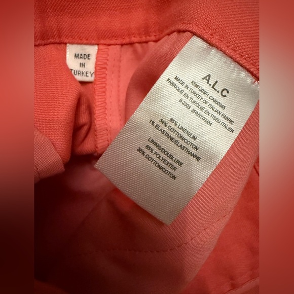 A.L.C. Mateo Pleated Linen-Blend Shorts in Dark Grapefruit Size 8 - Picture 9 of 10